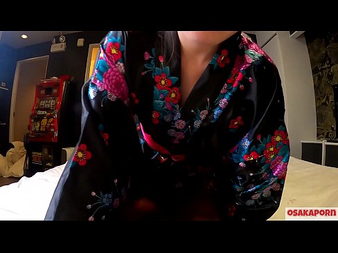 ❤️ Vajza e re cosplay pëlqen seksin deri në orgazmë me një shiringë në një kalorës dhe një blowjob. Vajzë aziatike me pidhi leshtore dhe cica të bukura me kostum tradicional japonez në video amatore që tregon masturbim me lodra qij. Sakura 3 OSAKAPORN. ❤️ Porno në sq.passiveincome1.ru ﹏